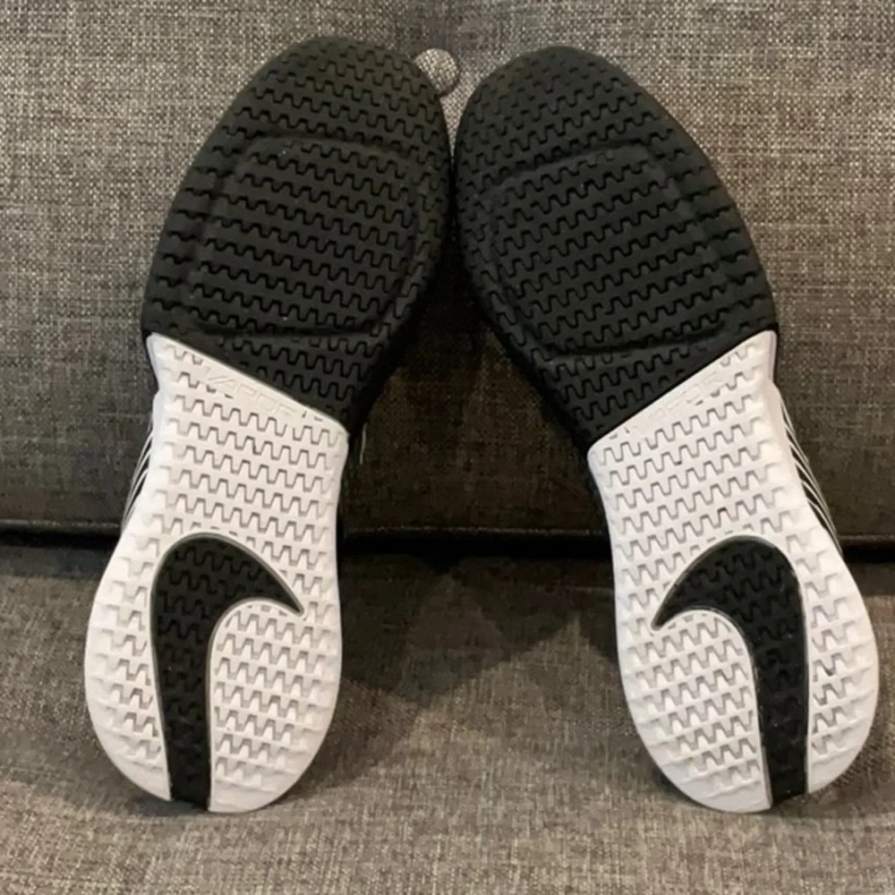 Nike Women’s Court Air Zoom Vapor Pro (DR6192-001) US 8.5 - Picture 4 of 8